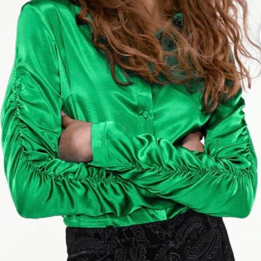NWT ZARA Green Satin Ruched Sleeve Blouse